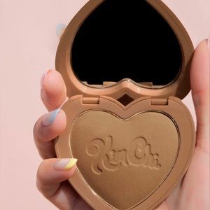 Kim Chi Malibu 01 Thailor Bronzer